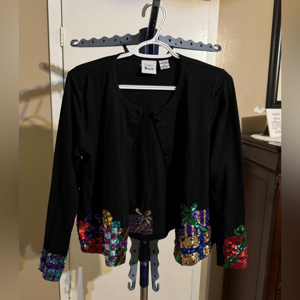 Vintage sequin sweater size medium. 100% cotton
